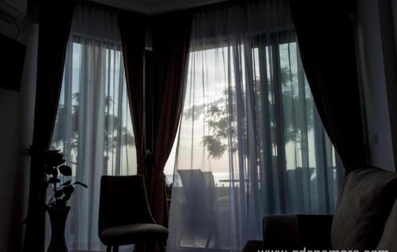Delux Apartmani Dobra Voda Exterior foto