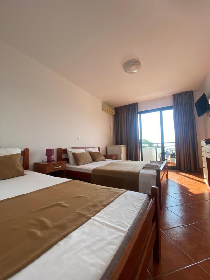 Delux Apartmani Dobra Voda Exterior foto